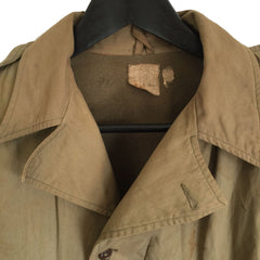 WWII M41 Field Jacket POW stencil, collar view