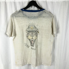 1950s Faded US Army Artillery T-Shirt Junk Yard Dogs