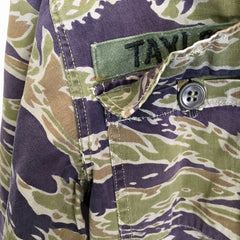 Advisor's Type Sparse Pattern Tiger Stripes Jacket